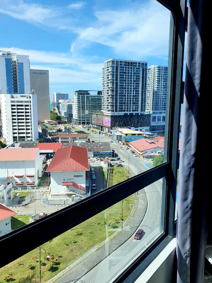 Jesselton Quay By Bunga Raya Homes كوتا كينابالو المظهر الخارجي الصورة